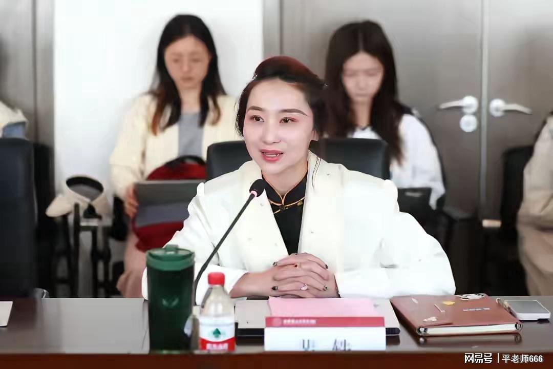 米兰官网_米兰官网_主站服务入口：无法容忍！搞极端女权歧视男性，北理工助理教授裴轶课程被叫停（封面配图）